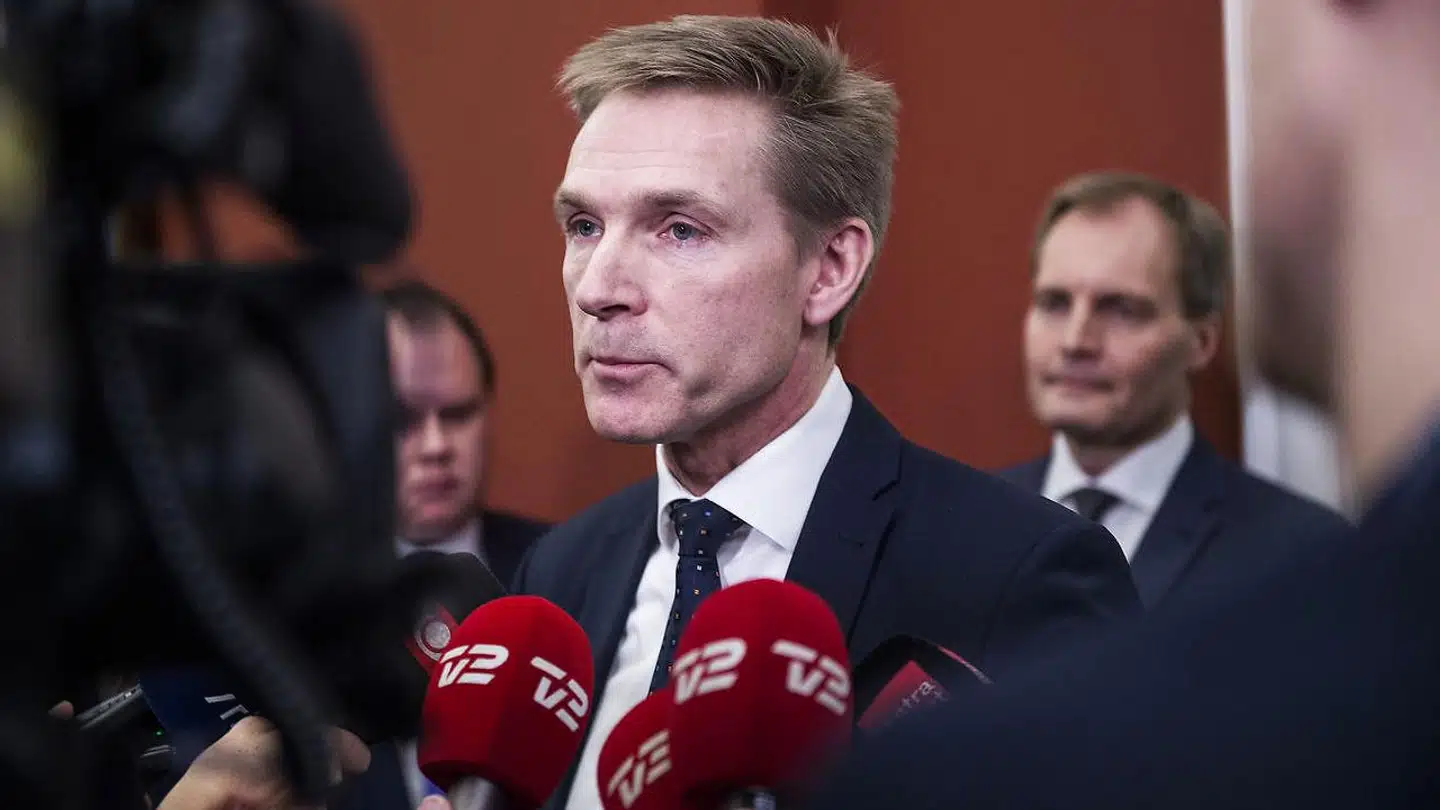 Dansk Folkeparti vil i 2020 hæve pensionsalderen til 69 år i 2035, slår Kristian Thulesen Dahl fast. Partiets beskæftigelses- og finansordførere har ellers sået tvivl om DFs støtte til forhøjelsen, som efter planen skal stemmes igennem om to år.
