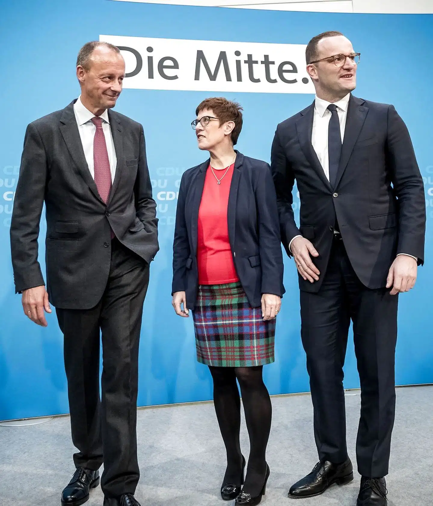 Kampen om CDUs formandspost trækker allerede store overskrifter i Tyskland. Uanset om det bliver Friedrich Merz (til venstre), Annegret Kramp-Karrenbauer (midten) eller Jens Spahn (til højre) vil alle kandidater være et frisk pust, der i højere grad end Angela Merkel vil kunne give De Grønne modspil.