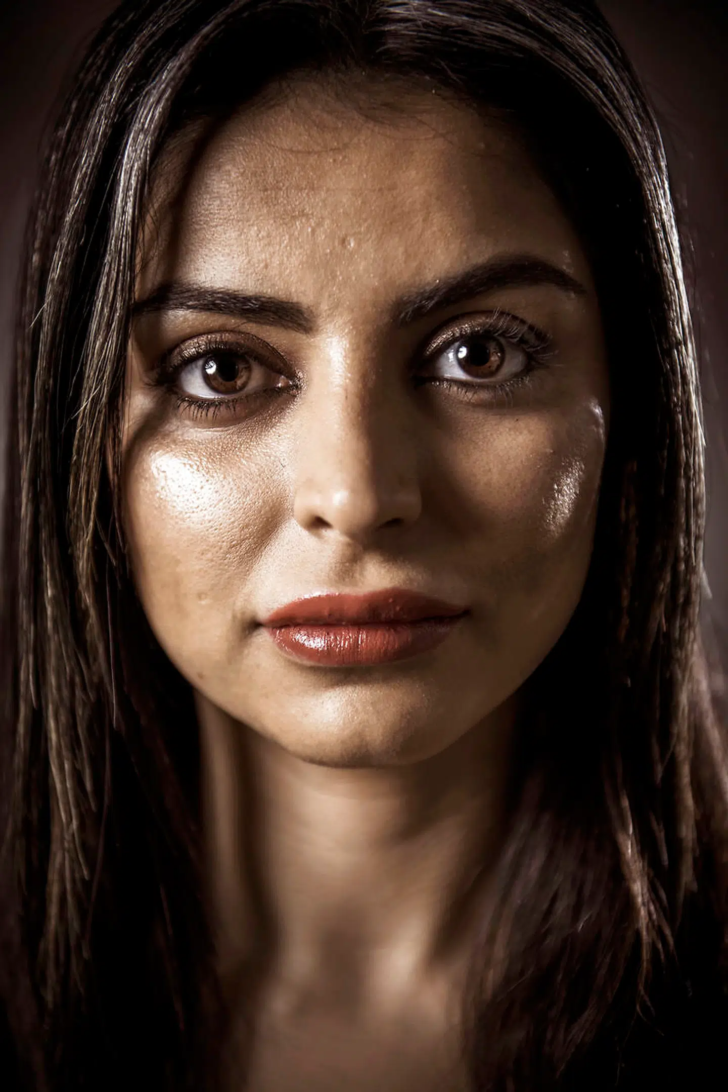 Sara Omar er nomineret til Årets dansker for med sin bog »Dødevaskeren« at sætte fokus på undertrykkelse og social kontrol af kvinder i parallelsamfundene.