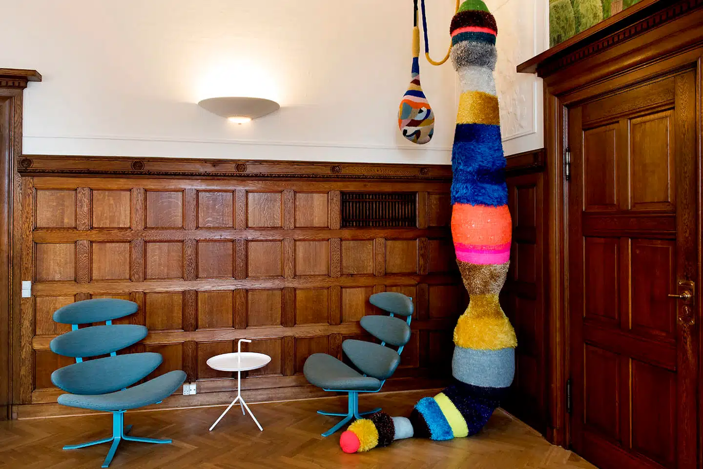 Kulturborgmester Niko Grünfelds kontor på Rådhuset. Kontoret blev indrettet af arikitekten Sonja Stockmarr, der er søster til en tidligere partikollega.