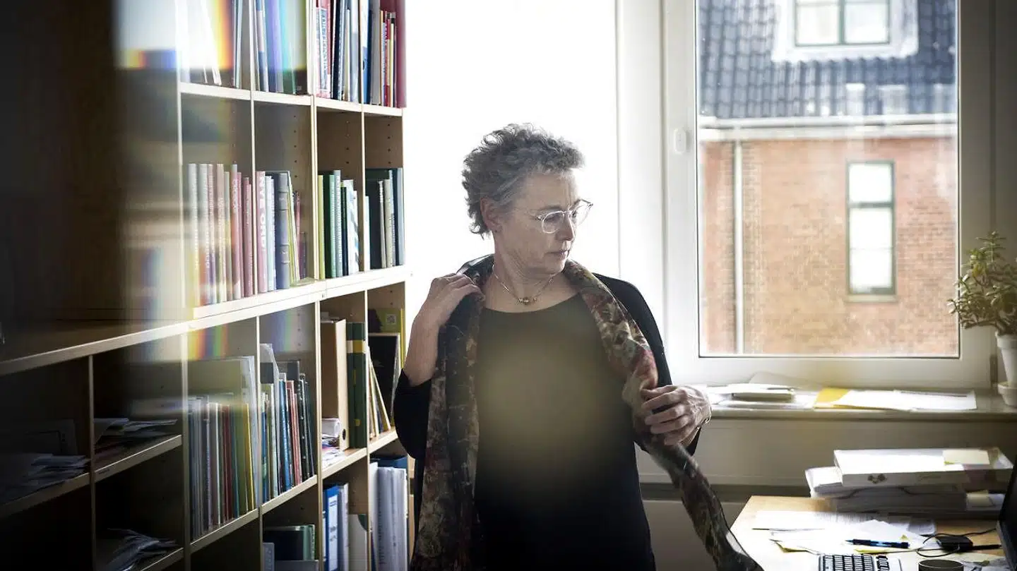 Sabine Kirchmeier fra Dansk Sprognævn. Alle informationer omkring udflytning af institutioner er blevet mørklagt, og Sabine Kirchmeier kan derfor ikke få at vide, hvorfor Dansk Sprognævn nu skal flytte til Bogense.