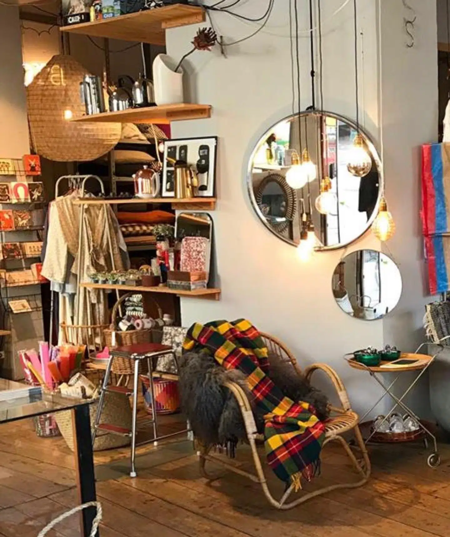 Det næste køb: Et stort rundt vintage-spejl til badeværelset fra Dora, 7.500 kr.