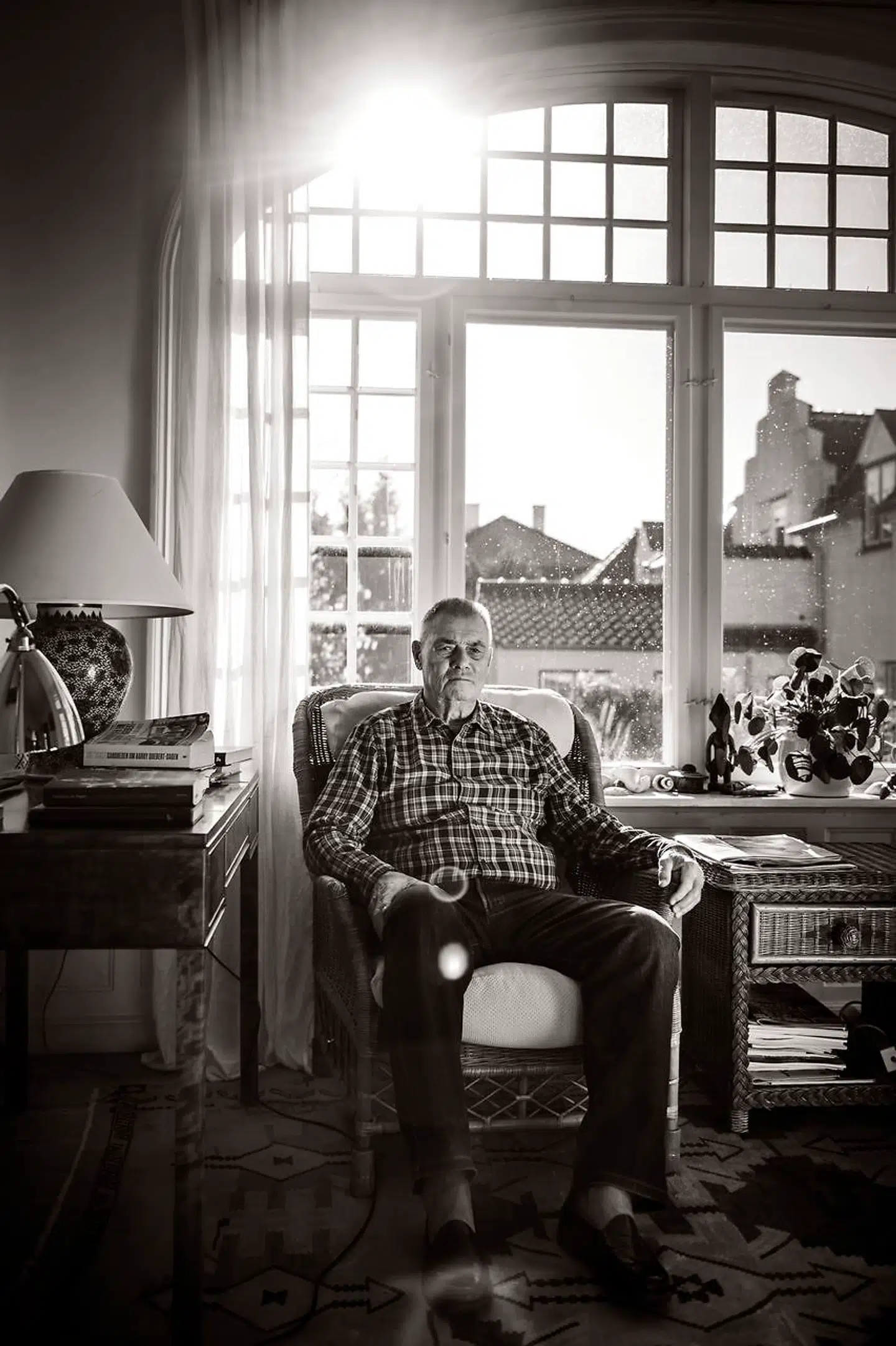 »Jeg har virkelig selv taget et formuleret opgør med min far, hvad det angår. Jeg vil ikke være en ældre mand, der konstant taler om døden på den måde. Jeg vil ikke lade mig opsluge i det,« siger Asger Aamund.