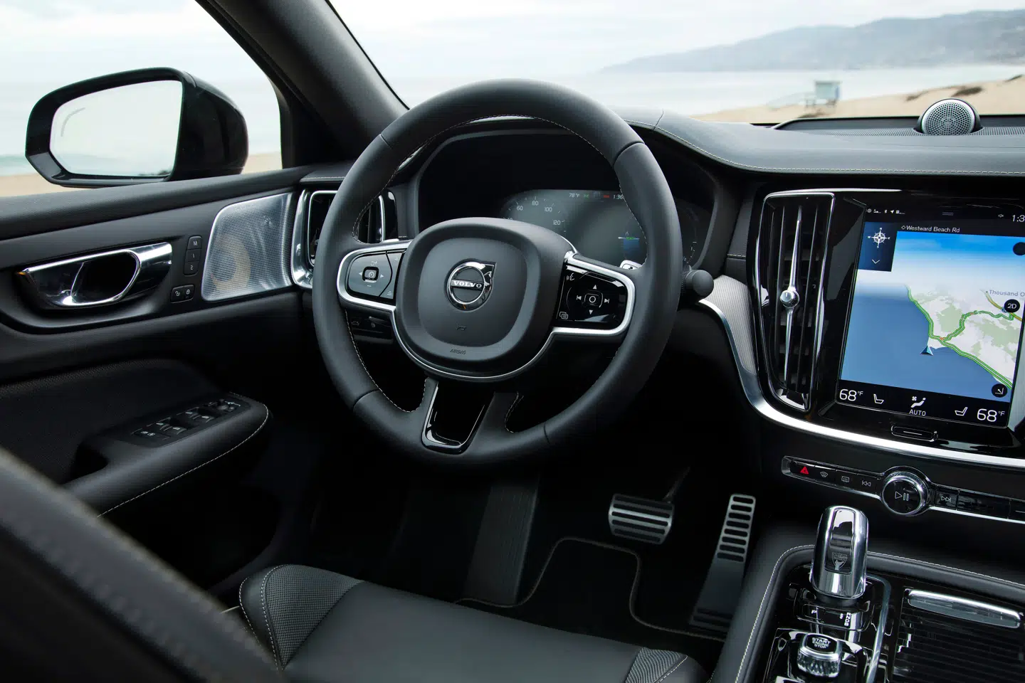 Kabinen oser af klassisk skandinavisk elegance. Få knapper, lækre materialer og en aura af ro. Fotos: PR