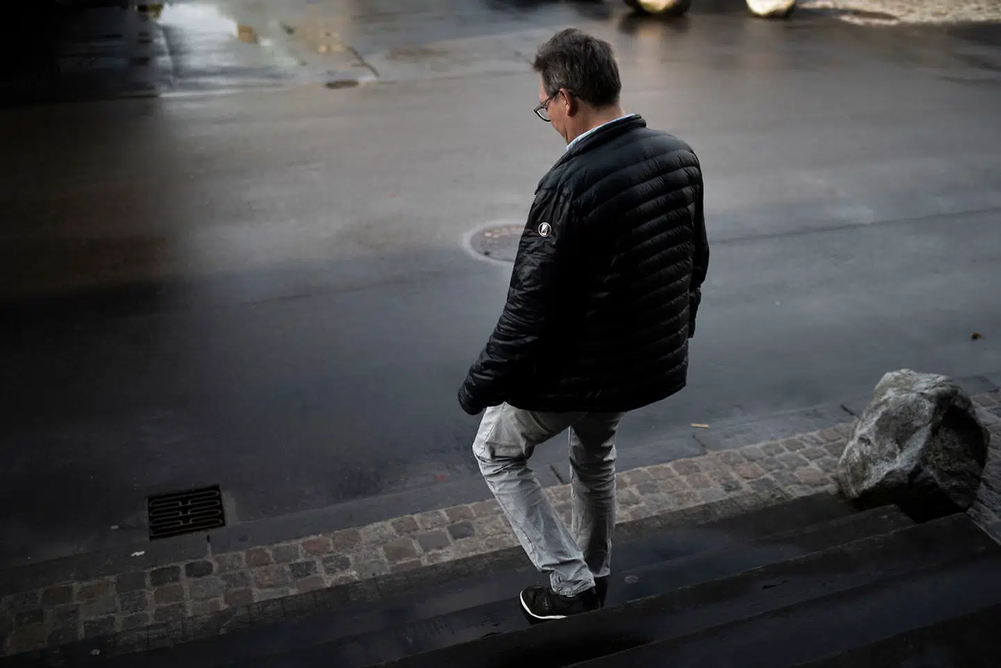 »Vi må hver især vise åbenhed over for mennesker, der har det svært, og mod til at række ud og give udsatte en ekstra chance i hverdagen.«