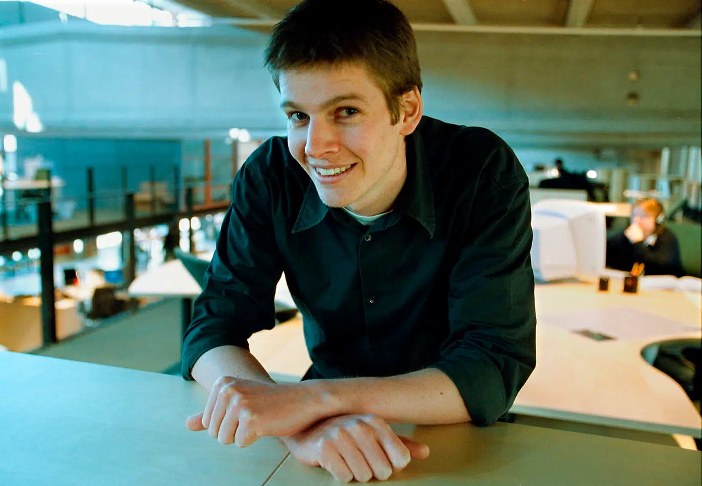 Nikolaj Nyholm var blot 21 år, da han droppede sine studier og etablerede sin første virksomhed, domæneudbyderen Speednames. Billedet her er fra 2000.