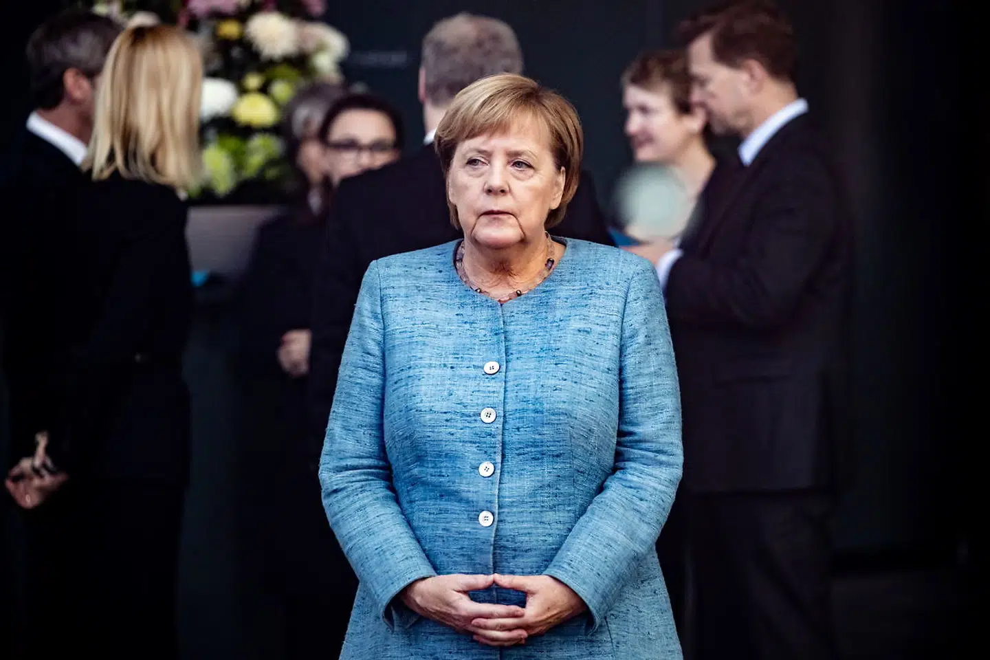 Merkels bebudede exit vækker ikke kun rystelser i Tyskland. Også i EU spørger man sig selv om, hvor kursen går hen. Meget vil formentlig være status quo, siger ekspert.