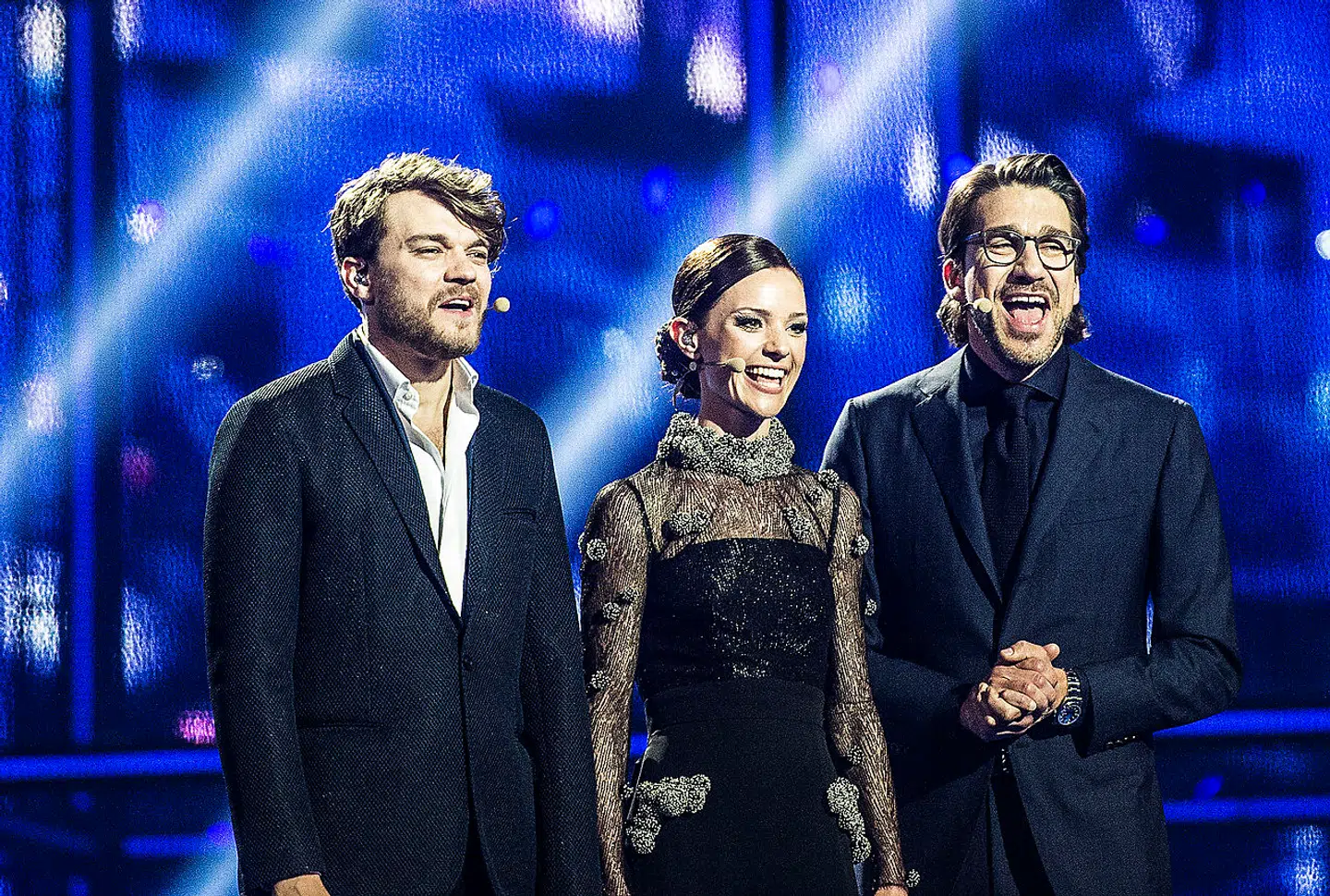 Alle var enige om, at Nikolaj Koppel klarede værtsrollen glimrende. Her med med-værterne Lise Rønne og Pilou Asbæk.