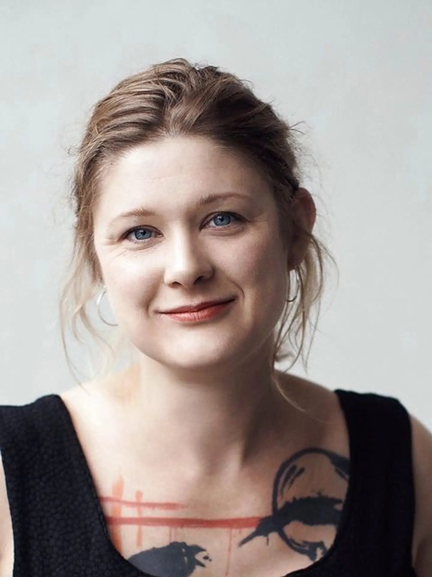 Janteloven er langt, langt stærkere i Sverige. I Danmark kommer den mest til udtryk som en mangel på ambition, siger Isabelle Eklöf.