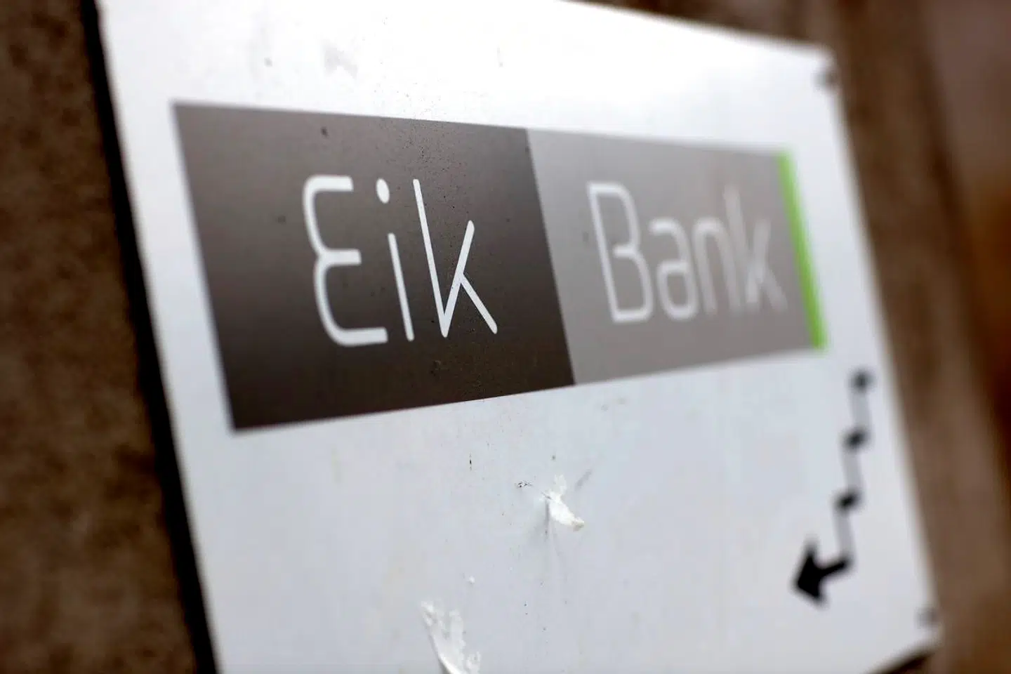 Eik Bank blev generelt ledet uansvarligt, mener statens oprydningsselskab, Finansiel Stabilitet. Men det er Østre Landsret ikke enig i og »nøjedes« med at dømme fire ledelsesmedlemmer til at betale en erstatning på 28,6 mio. kroner for et specifikt uansvarligt udlån. Finansiel Stabilitet havde forlangt 250 mio. kroner for i alt seks udlån samt generel uansvarlighed.