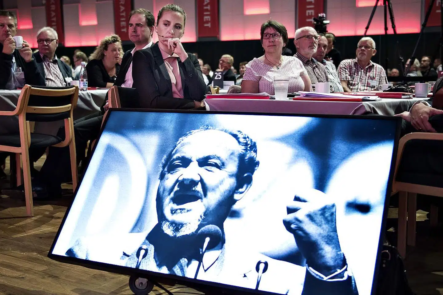 Socialdemokratiets formand, Mette Frederiksen, taler om syg kapitalisme, unyttige virksomheder og statslige indgreb i løndannelsen. En retorik, som ifølge Christian Foldager vækker minder om tiden under hendes store idol, Anker Jørgensen. Foto: Henning Bagger/Scanpix Ritzau