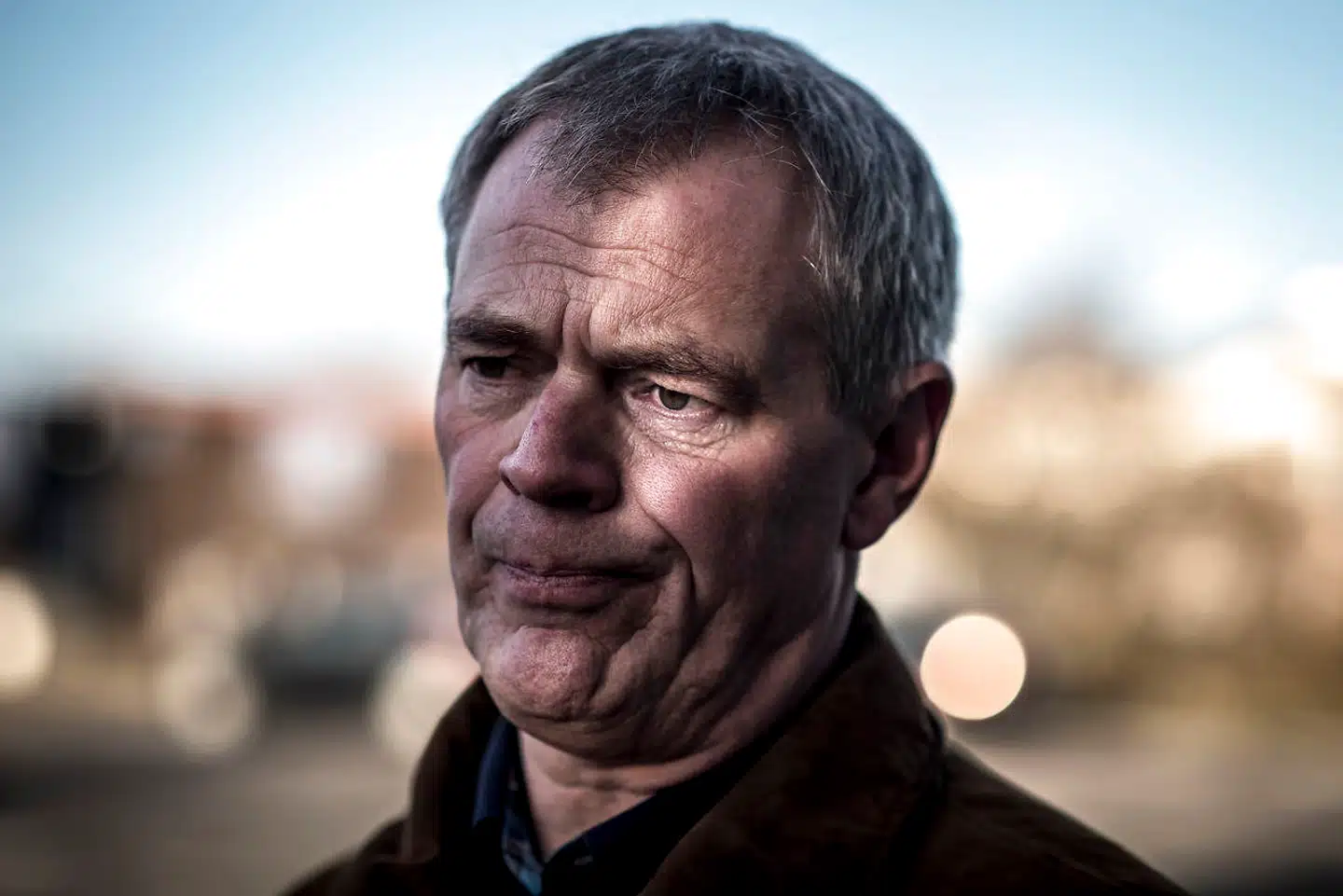 Vicepolitiinspektør Jens Møller Jensen taler med pressen på Teglholmen Allé, onsdag den 29. november 2017, efter at politiet har fundet en arm i Køge Bugt. (Foto: Mads Claus Rasmussen/Scanpix 2017)