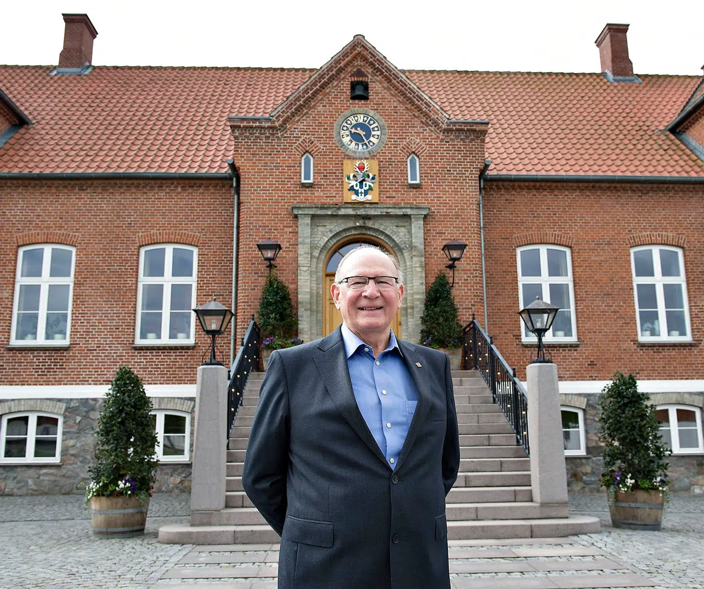 Det er 75-årige Niels Due Jensens søster, der er ny formand.