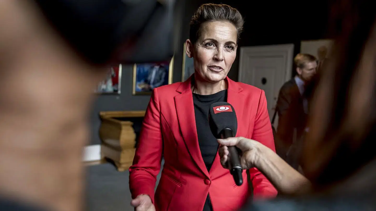 Pia Olsen Dyhr (SF) har presset på for at gennemtvinge et opbrud i dansk politik, hvor SF og S – på vigtige felter – kan arbejde sammen med DF.