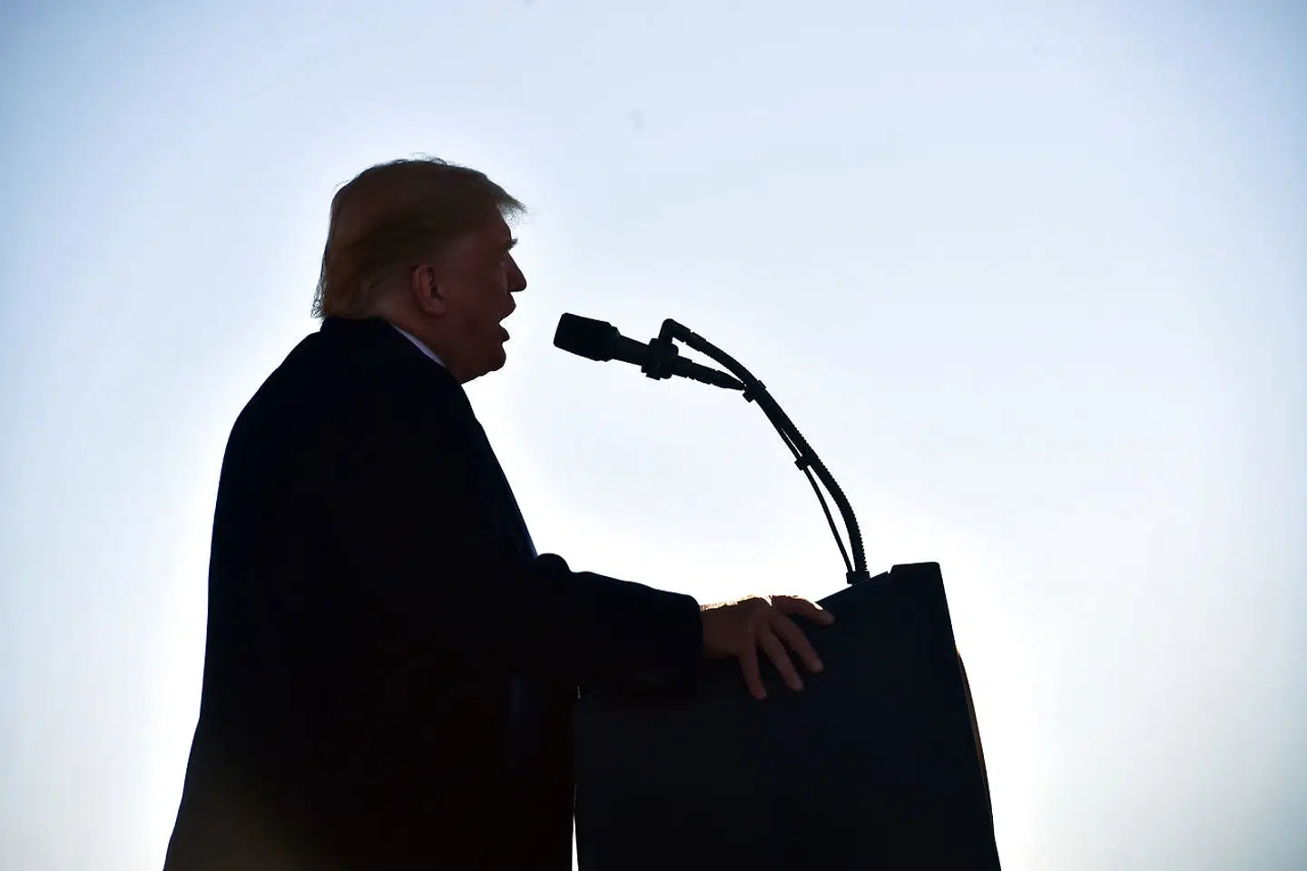 Præsident Donald Trump under et valgmøde i Elko, Nevada, lørdag. Efter mødet erklærede præsidenten, at han vil trække USA ud af nedrustningsaftalen INF.