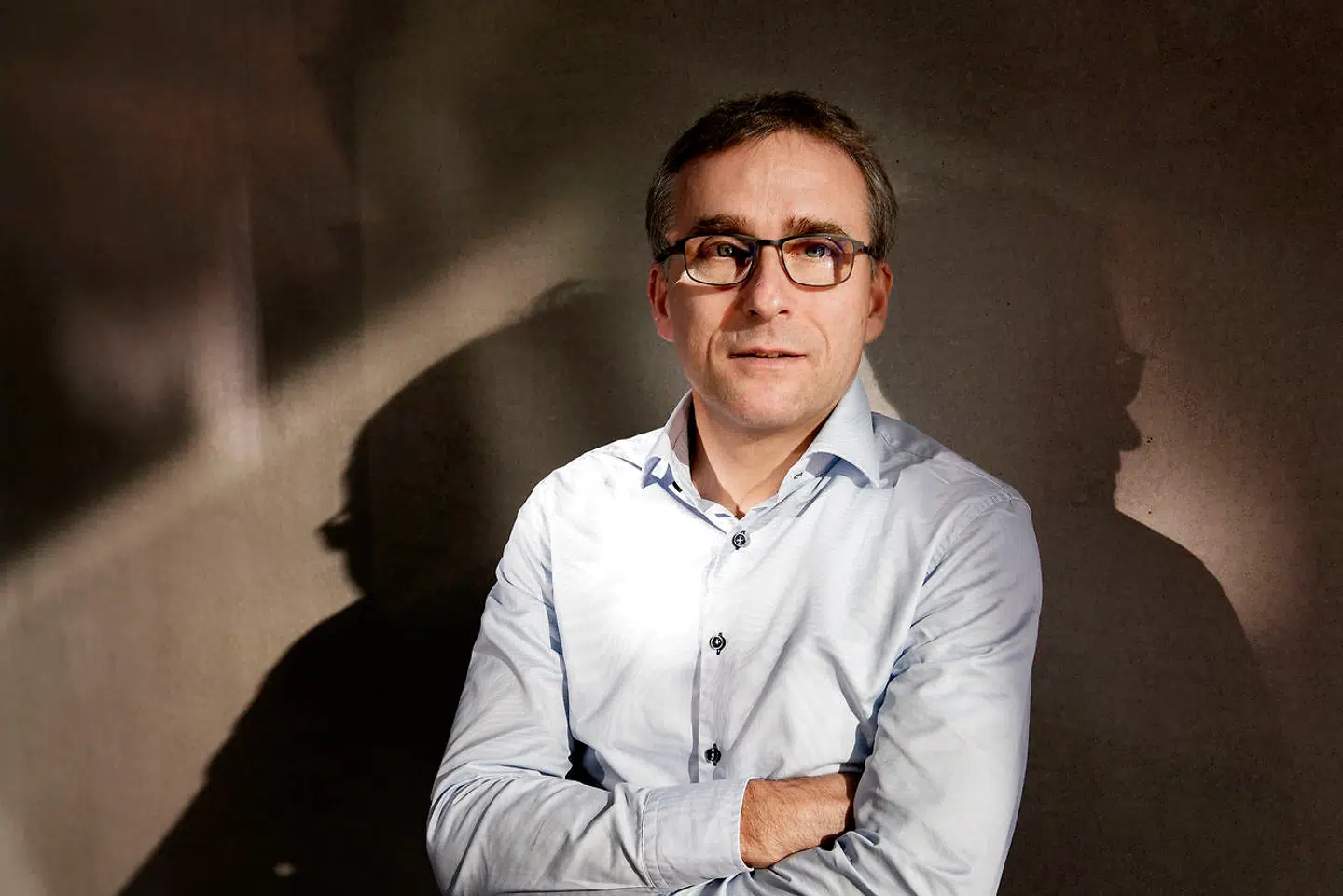 Formanden for Finanstilsynet, David Lando, der til daglig er professor på CBS, har som formand for Finanstilsynet hvidvaskskandalen i Danske Bank tæt inde på kroppen: »Der er ikke noget menneske i Danmark, der ikke er rystet over denne sags omfang. Det er vi også i tilsynet«, siger han.