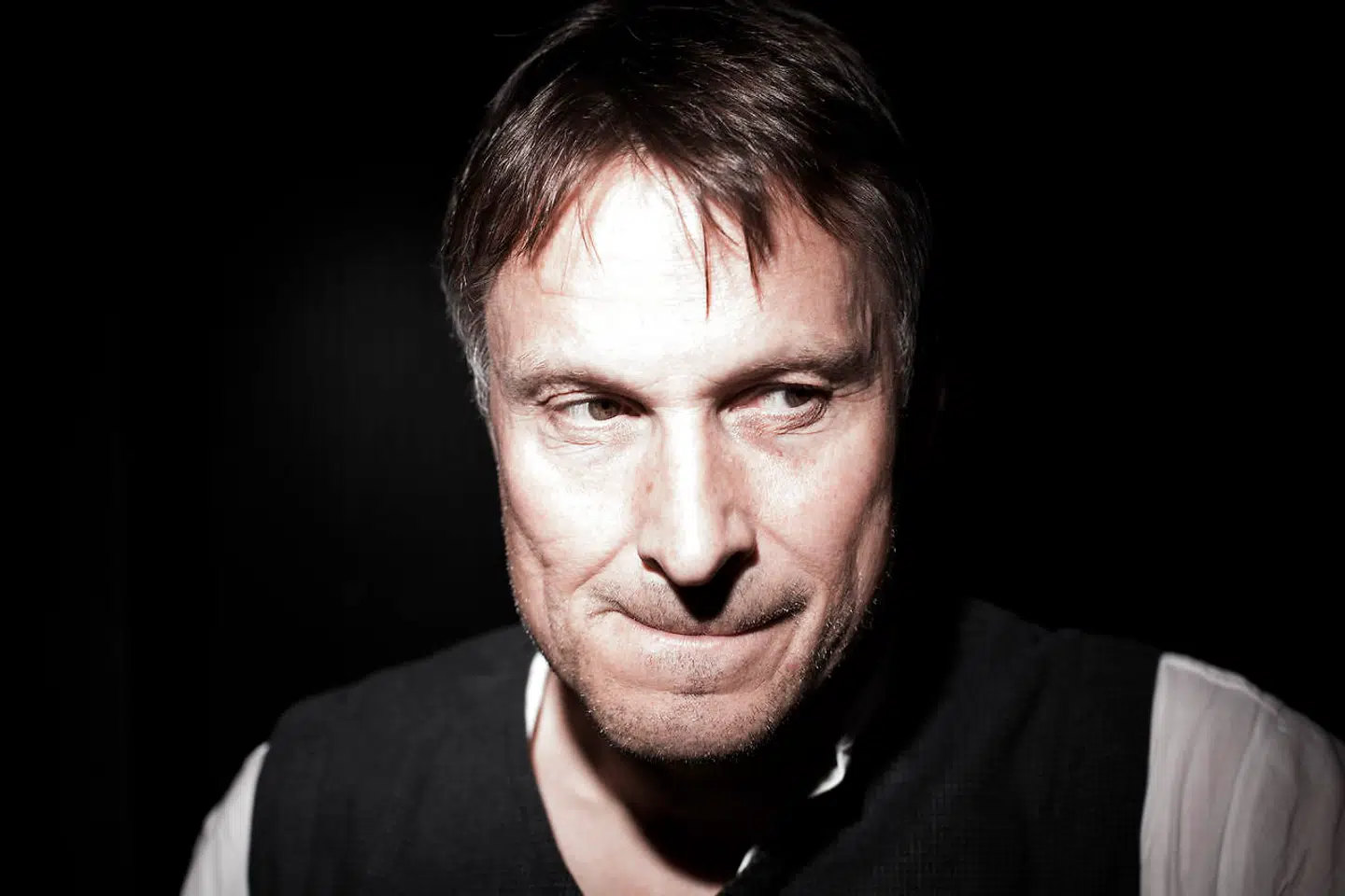 Claus Meyer solgte i 2015 sin virksomhed til kapitalfonden IK Investment Partners for et stort millionbeløb. Meyer ejer dog stadig under 5 pct. af den fusionerede vireksomhed og sidder i bestyrelsen.