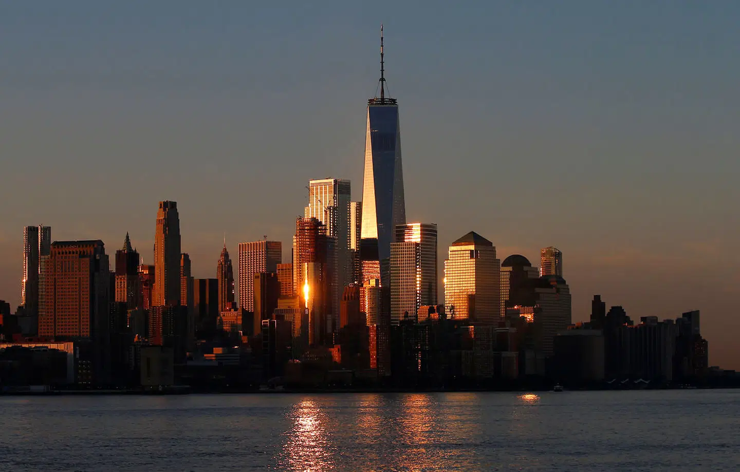 Manhattan skyline set fra Hoboken, New Jersey REUTERS/Mike Segar