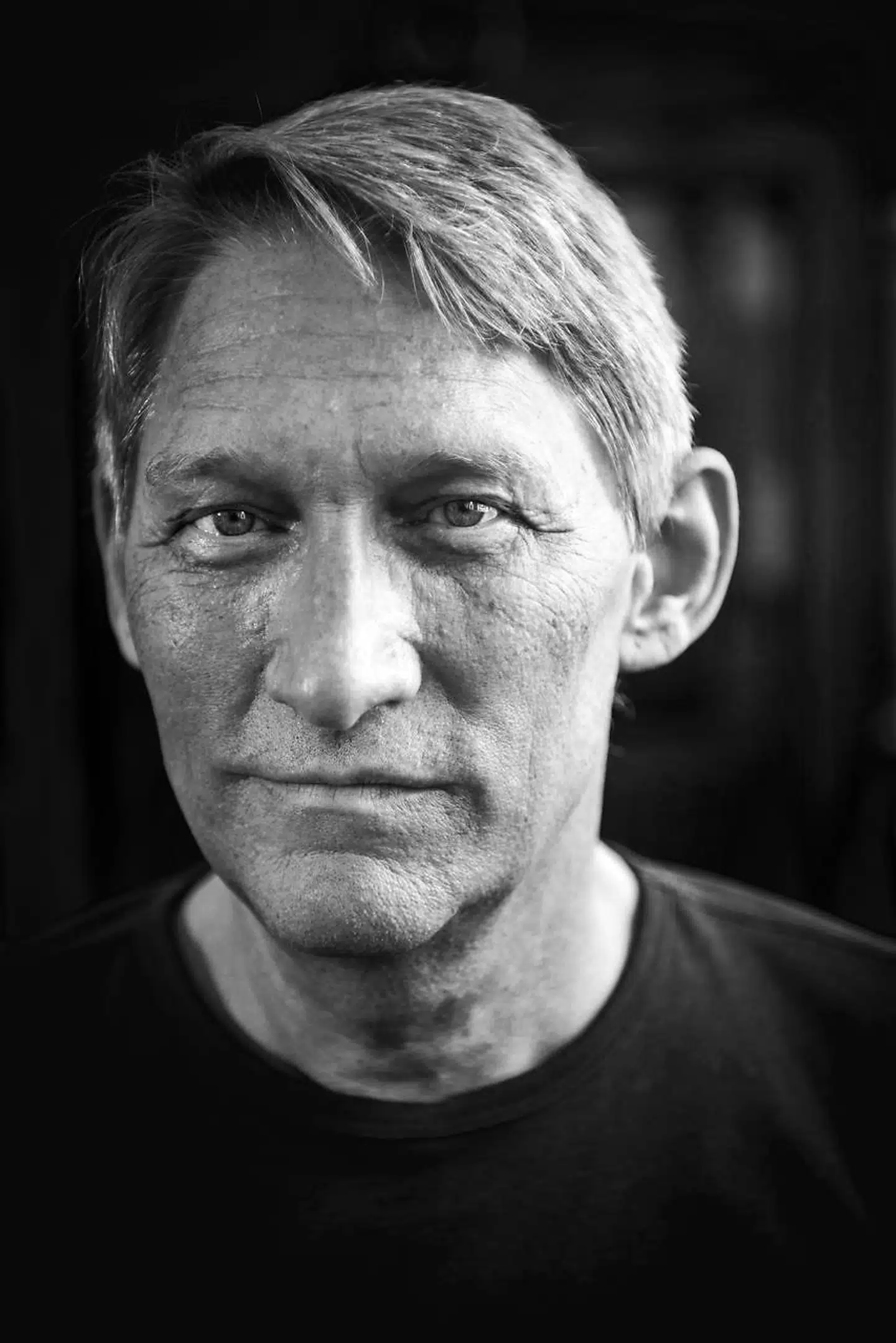 »Folk lider ikke kun på grund af kærlighed. De lider i virkeligheden ofte på grund af deres arbejde,« siger filosof og forfatter Peter Johannes Schjødt.