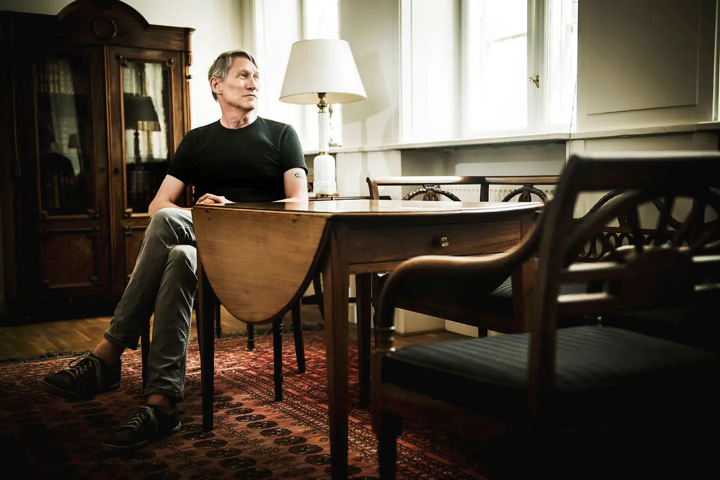 »Vi diskuterer ikke sammenhængen mellem, hvordan mennesker har det og det samfund, vi lever i. Stress er isoleret set uinteressant, medmindre vi tør spørge, hvorfor så mange har det,« siger Peter Johannes Schjødt.