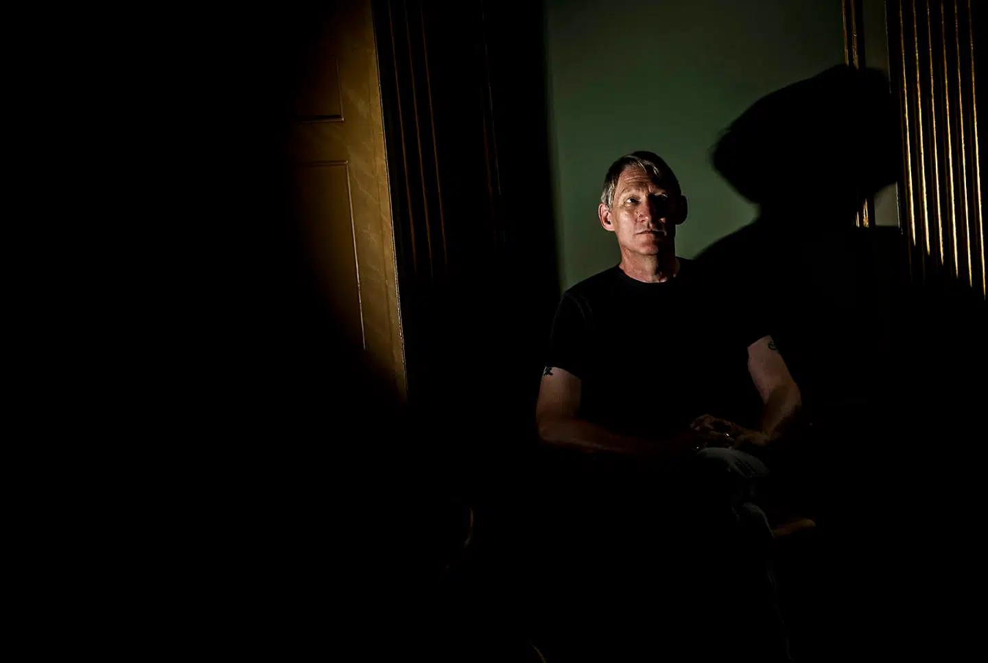 »Frygten for at blive en fiasko i det her samfund er gigantisk. Man føler sig ikke som noget værd, hvis man ikke får fuld anerkendelse,« siger filosof og forfatter Peter Johannes Schjødt.