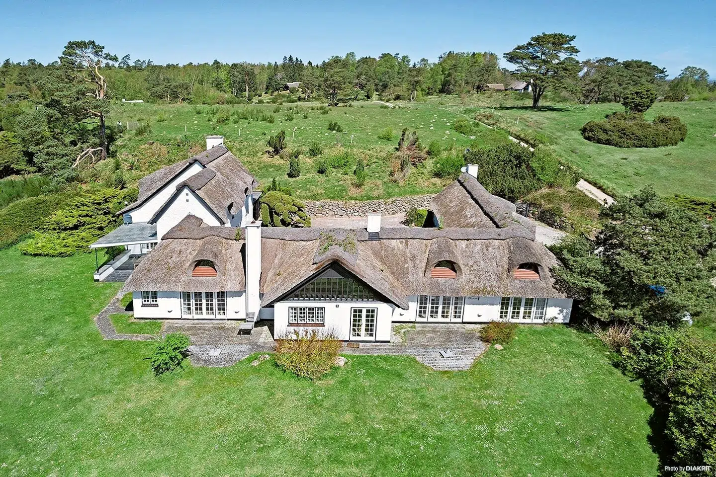 Ejendommen i Tibirke Bakker har et grundareal på 78.000 kvm.