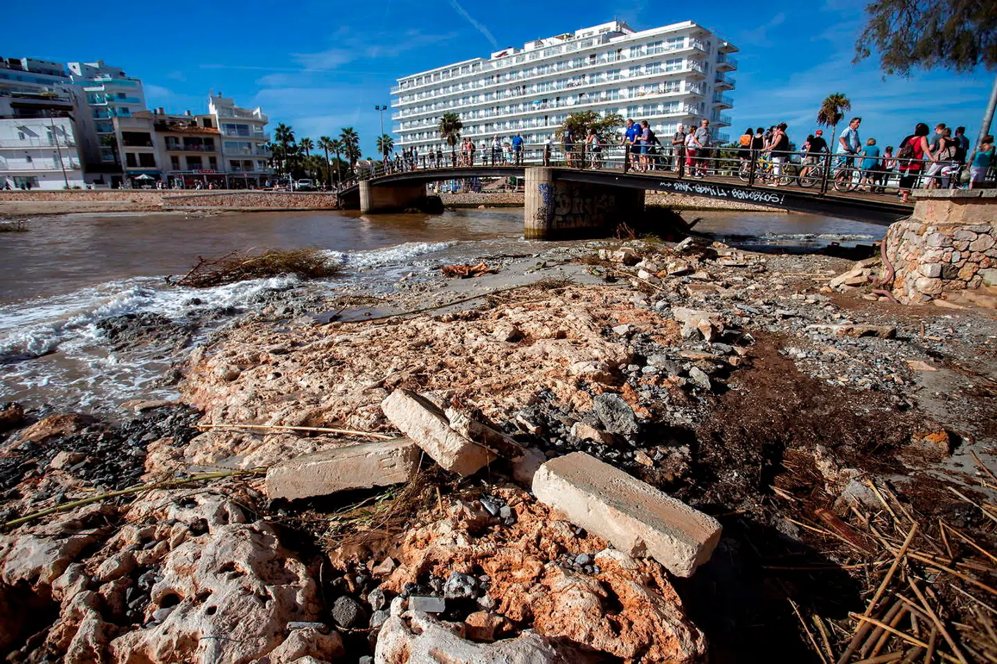 epa07085885 A view of debris in the mouth of a river after flash floods in S'llot, Manacor, Mallorca, eastern Spain, 11 October 2018. At least 10 people died and a 5 year-old boy is missing due to heavy rains which caused the torrent of Sant Llorenc to overflow. Some 300 members of emergency services are taking part in the search operation. EPA/LLITERES