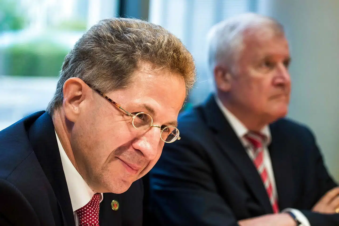 Det skabte stor furore, da Tysklands indenrigsminister Horst Seehofer (CSU) i marts 2018 udpegede otte mandlige statssekretærer. Nu får han chancen for at ændre kønsbalancen, da han efter efterretningschefen Hans-Georg Maassens kontroversielle udtalelser om Chemnitz skal udpege en ny efterretningschef. Foto: Odd Andersen/AFP/Ritzau Scanpix