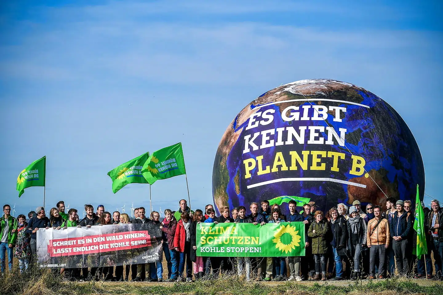 De Grønne har brugt diskussionen om Hambacherskoven til at skærpe partiets klimaprofil. Kritikere har dog påpeget, at partiet oprindeligt i delstatsregeringen sammen med SPD i Nordrhein-Westfalen støttede træfældningen. Foto: Sascha Steinbach/EPA /Ritzau Scanpix