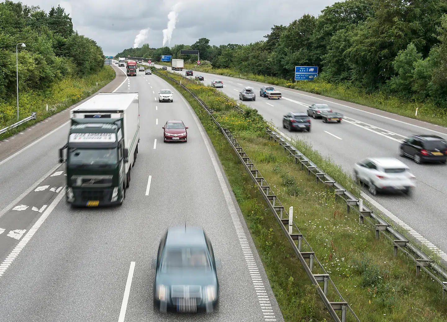 Det vil koste 980 millioner kroner at forlænge Hillerødmotorvejen. Frederikssundmotorvejen koster 3,8 milliarder kroner.