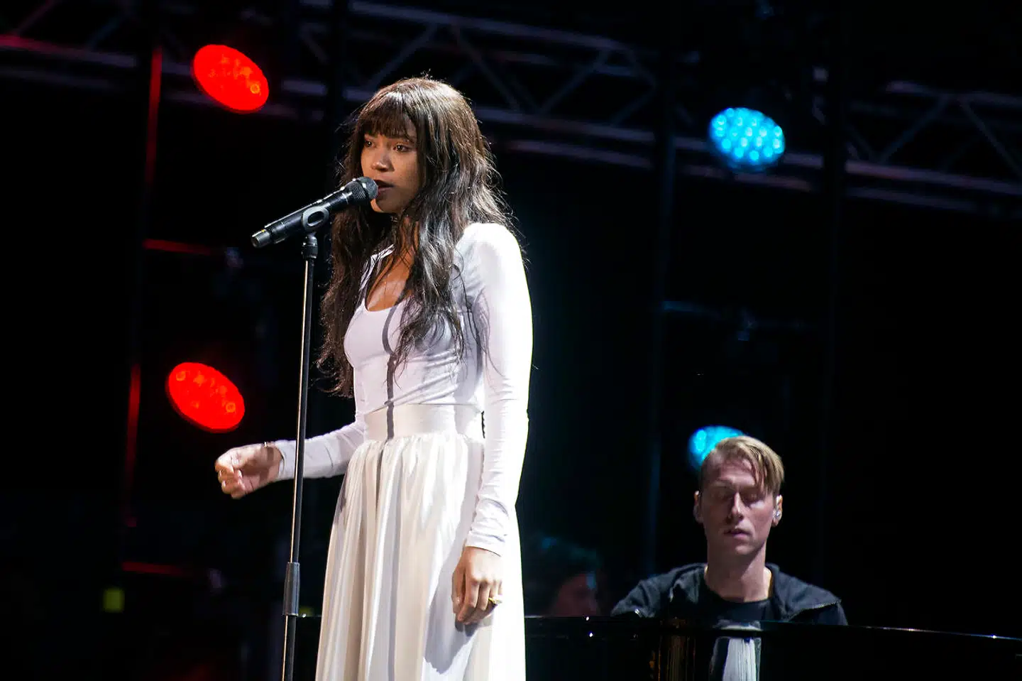 Kwamie Liv leverede en rørende version af 'Pianomand' ved søndagens koncert. (Foto: Liselotte Sabroe/Ritzau Scanpix)