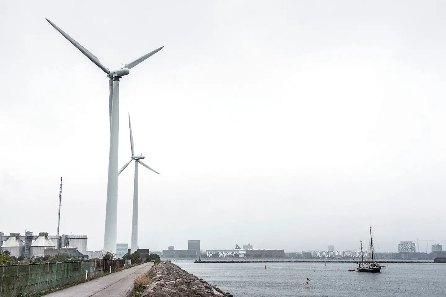 Refshaleøen med Nordhavn i baggrunden, hvor den nye vej og bydel skal bygges.