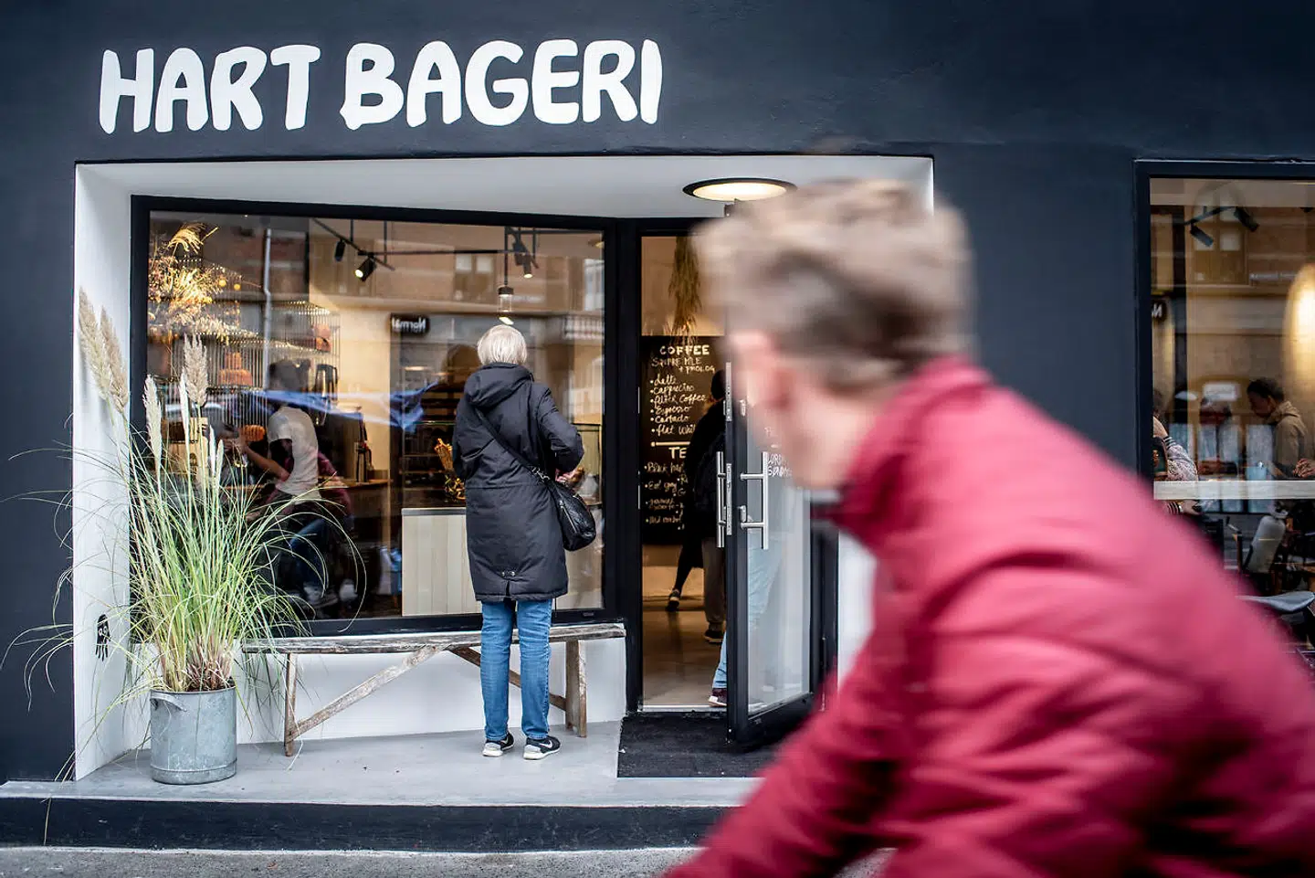 København er med på brødbølgen, og københavnerne er gået fra at foretrække guldbagerbrød til håndværksbrød.