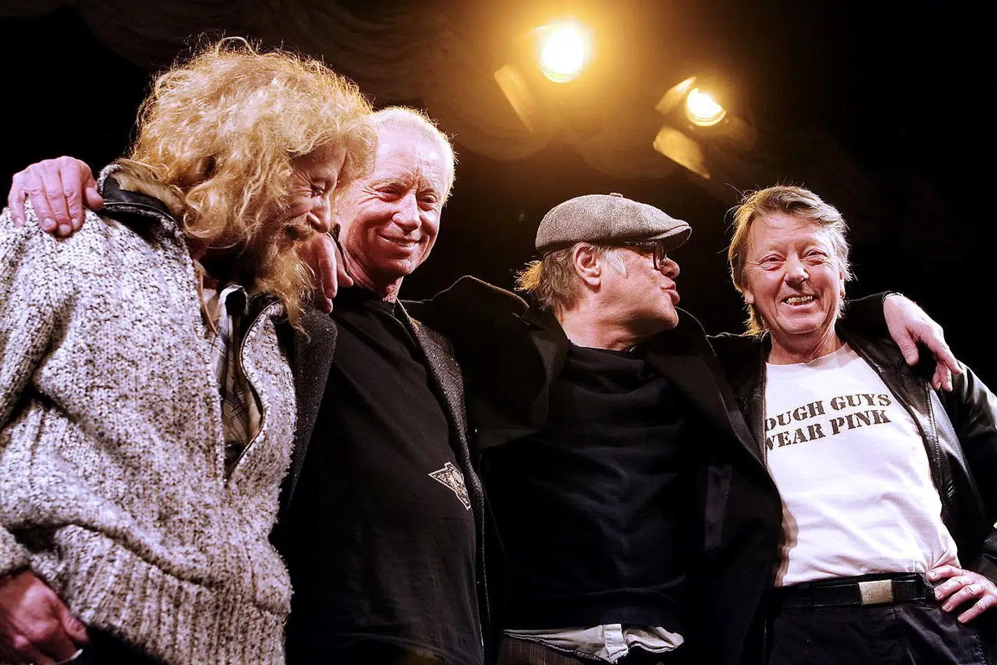 Gasolin alias Søren Berlev, Frans Beckerlee, Kim Larsen og Wili Jønsson holder pressemøde i Glassalen i Tivoli i forbindelse med danmarkspremieren på Anders Østergaards dokumentaffilm'Gasolin'.