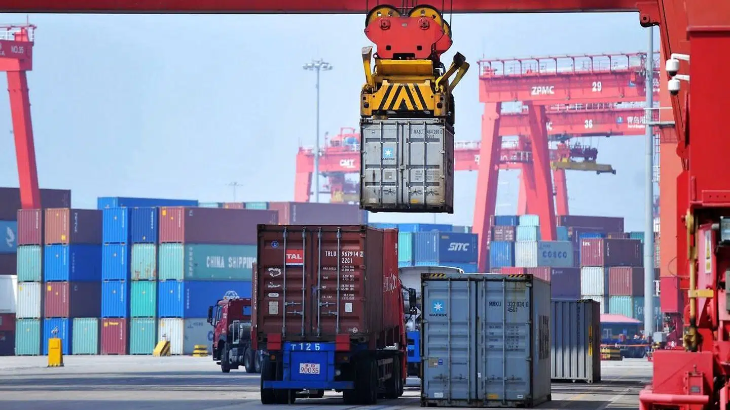 Amerikanerne står stærkest i handelskrigen, men kineserne har en række våben på hånden, de kan bruge. Blandt andet kan kineserne gøre det svært for amerikanske virksomheder at være i Kina.