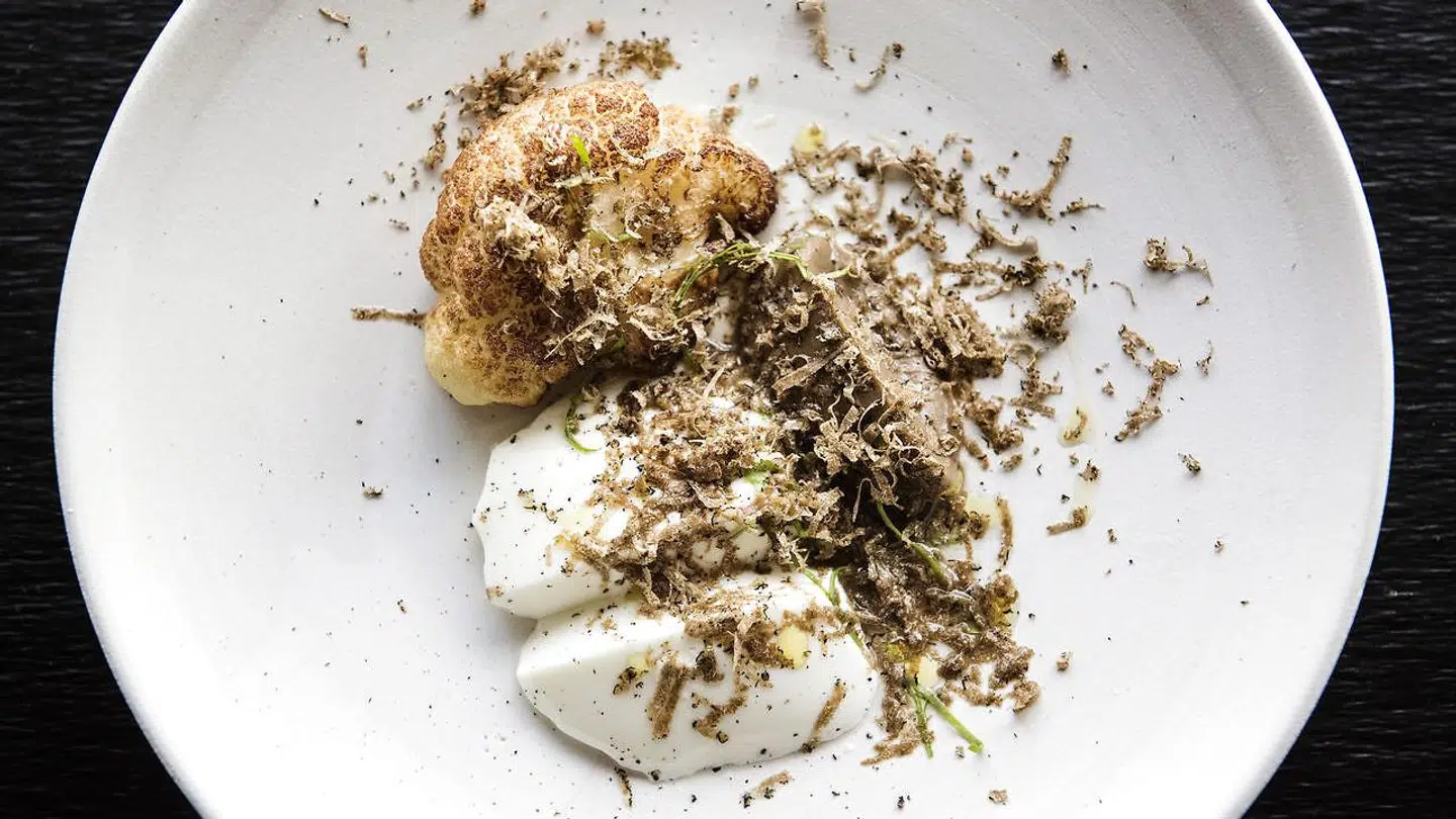 Blomkål med friskost og trøffel.