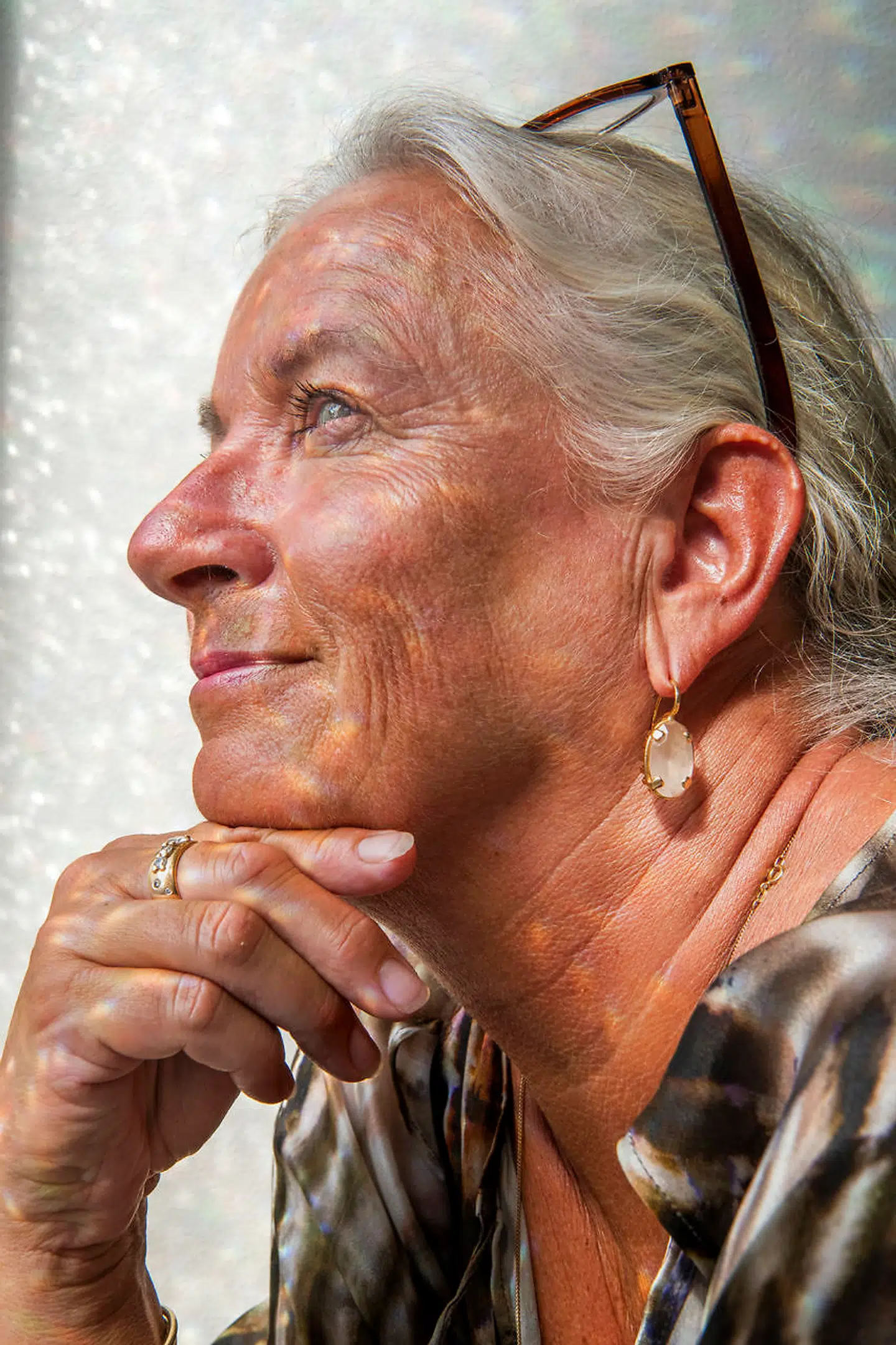 Hun har altid villet tjene sine penge selv. Første job fik hun som 6-årig, da hun begyndte at gå med aviser.