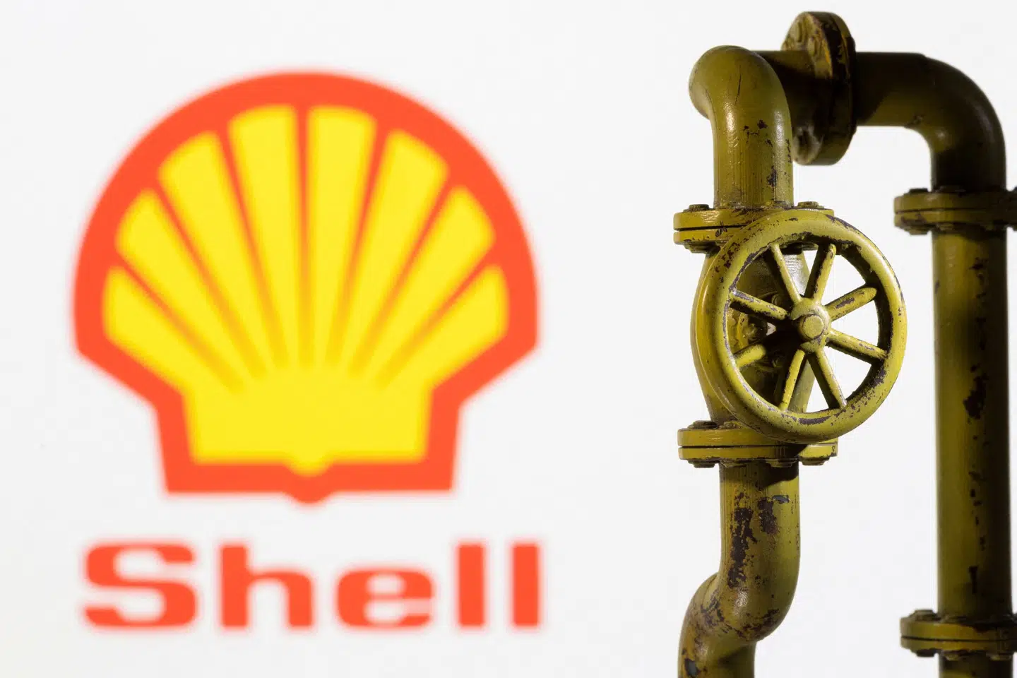 Shell har svært ved at følge med den rekordhøje indtjening i 2022. (Arkivfoto). Dado Ruvic/Reuters