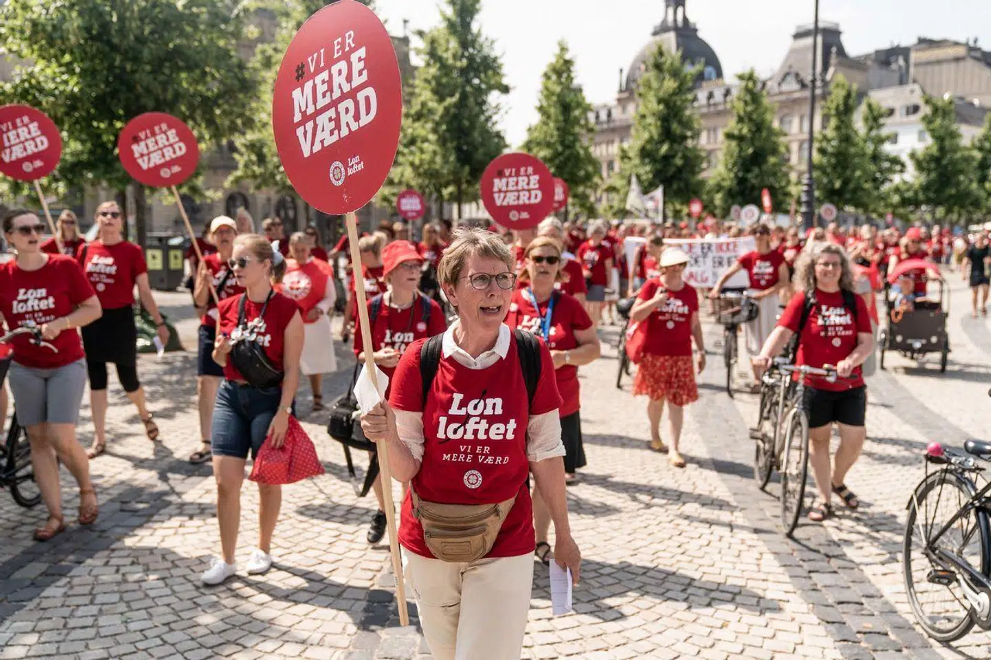 »Højere lønninger ville ikke alene give danske lønmodtagere mere i lommerne til sig selv og deres familier. Det ville faktisk også være solidarisk over for lønmodtagerne i vores samhandelslande,« skriver Pelle Dragsted.