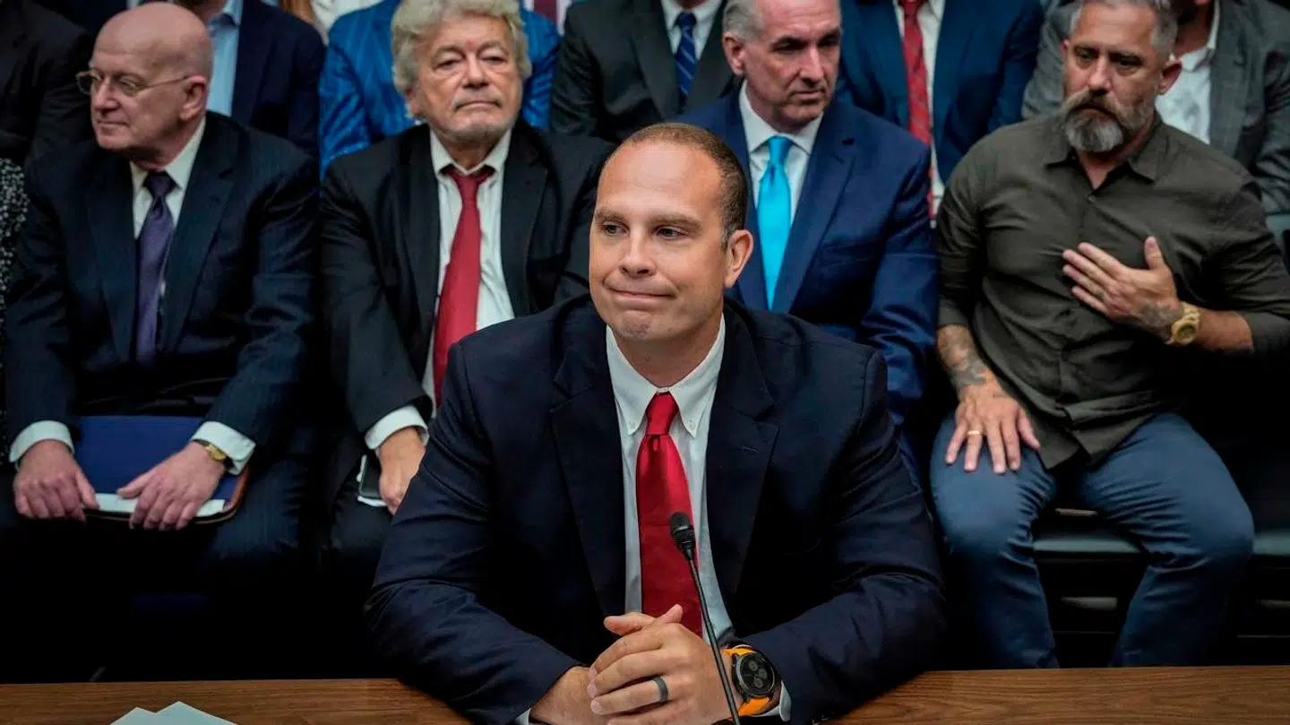 David Grusch vidnede i går.