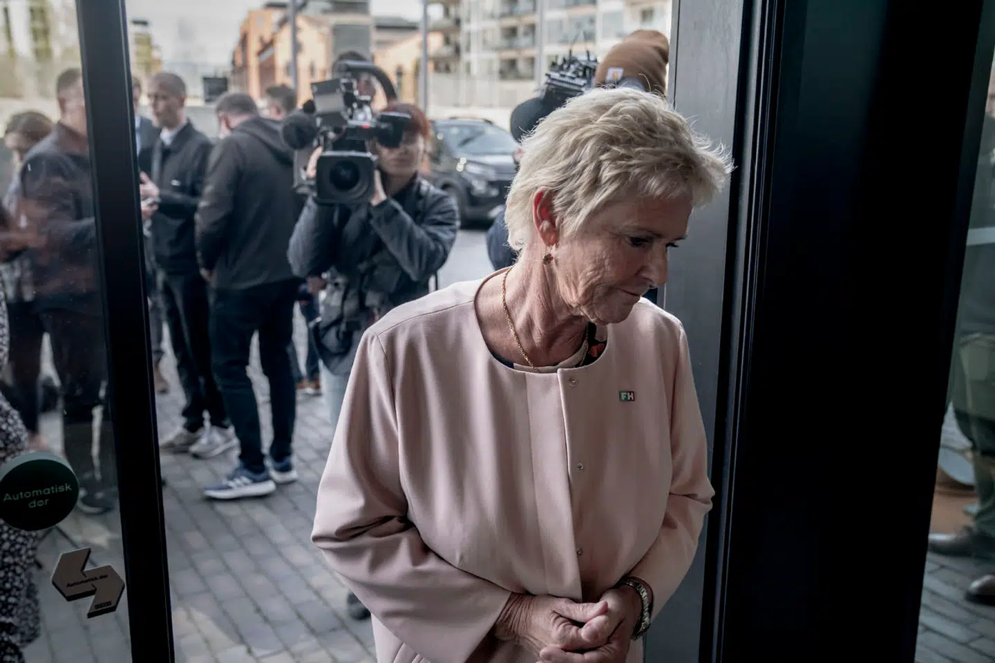 Over flere dramatiske dage kæmpede Lizette Risgaard for at beholde magten. Til sidst trak hun sig. Nu fortæller hun, at hun føler sig uretfærdigt behandlet. Arkivfoto.
