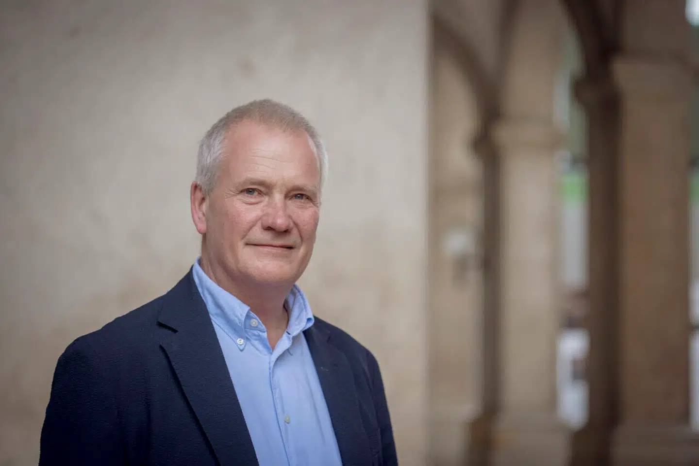 Per Husted (S) er næstformand for Folketingets Udenrigsvalg og folketingsmedlem for Socialdemokratiet. Han er klar til forbyde satiretegninger af Muhammed, der ikke har noget formål.