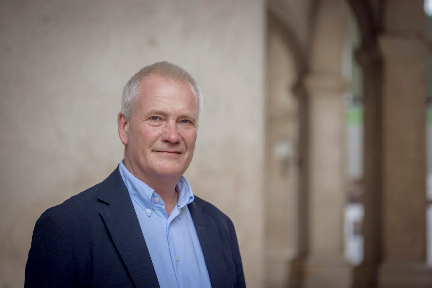 Per Husted (S) er næstformand for Folketingets Udenrigsvalg og folketingsmedlem for Socialdemokratiet. Han er klar til forbyde satiretegninger af Muhammed, der ikke har noget formål.