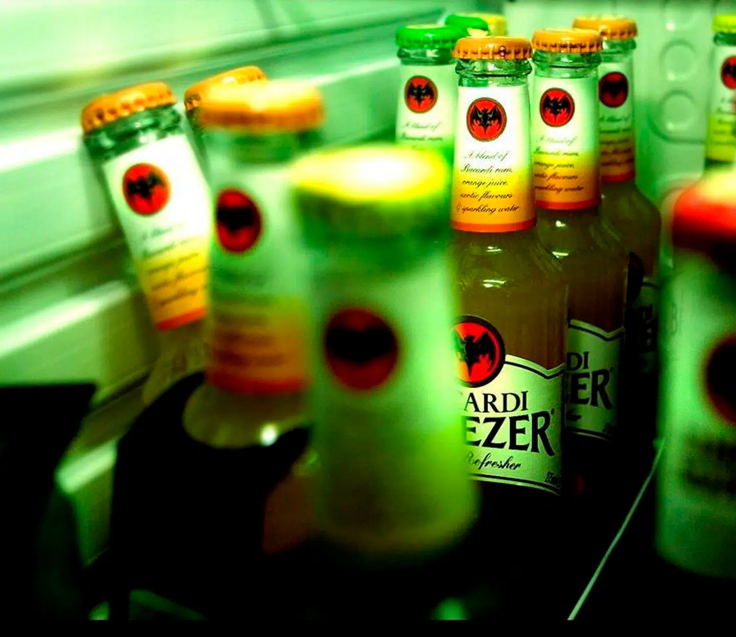 En Bacardi Breezer blev brugt som alternativt våben af en kvinde på Jegindø Festival.