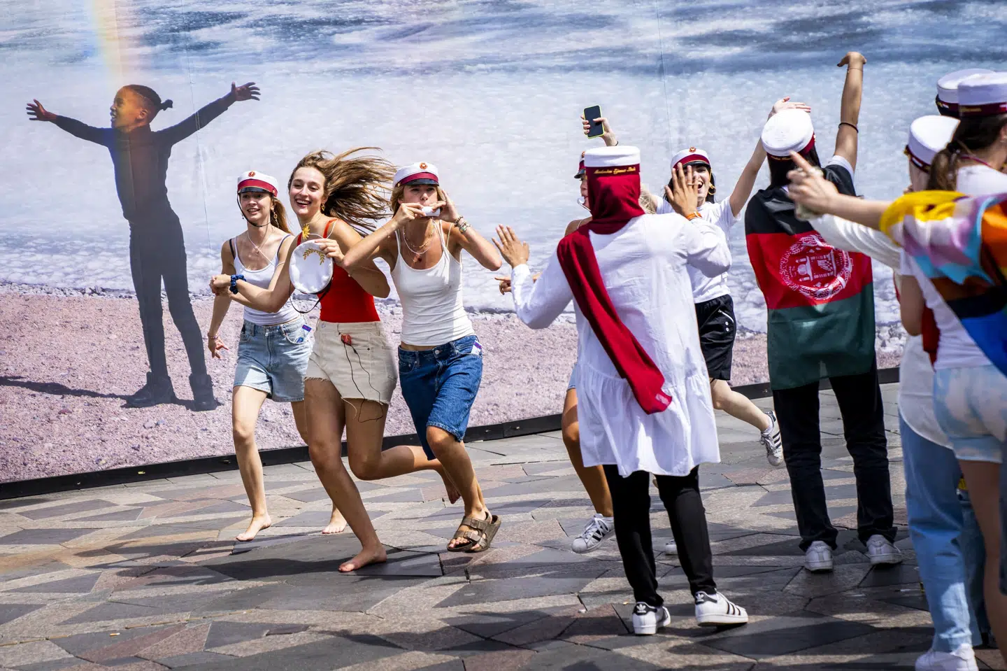 Et stigende antal unge vælger at udskyde de videre studier, efter at de er blevet færdige på gymnasiet. (Arkivfoto).