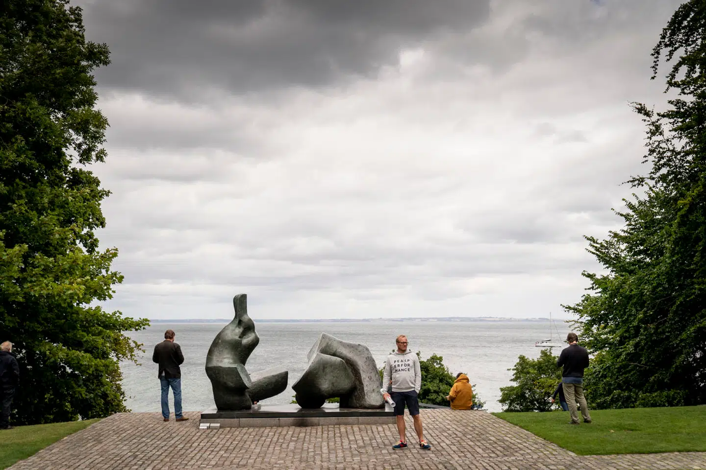 Når én dør lukkes, åbnes en anden. Det har landets museer kunnet konstatere efter at have gjort besøgstallene for juli op.