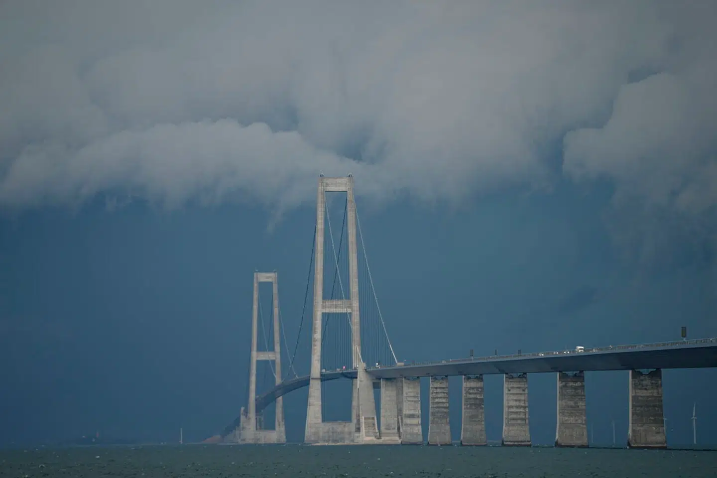 Kunstnere som Coldplay og Bruce Springsteen var med til at øge trafikken over broen. (Mads Claus Rasmussen/Ritzau Scanpix)