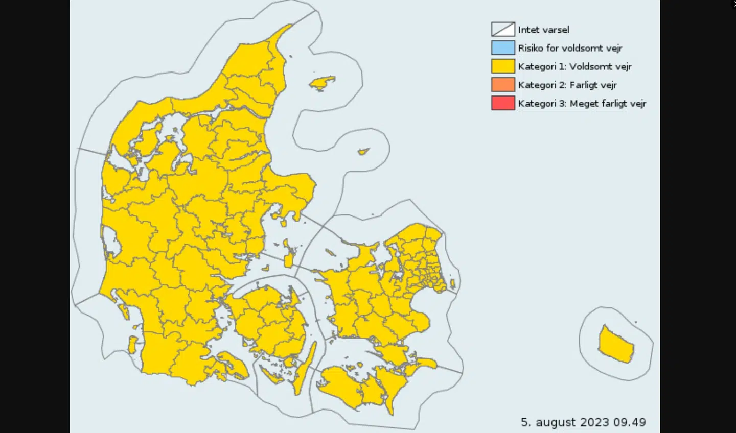 DMI advarer om risiko for voldsomt vejr fra søndag af.