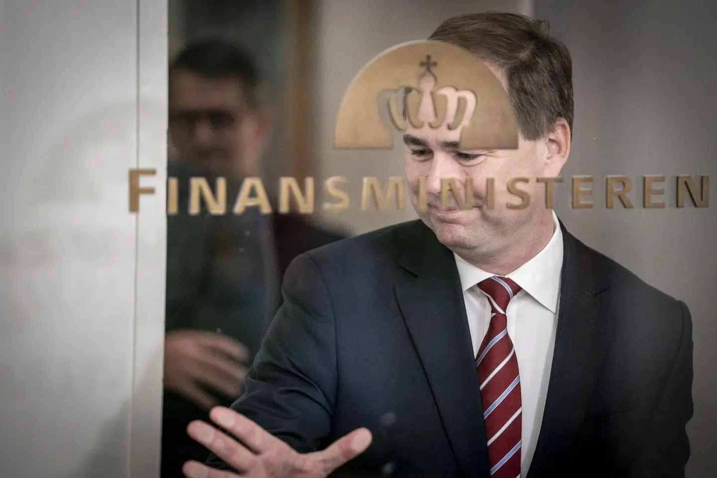 »På den korte bane er der ikke udsigt til at ændre spillereglerne hos Finansministeriet,« skriver kommentatorerne. De efterlyser politisk handling.