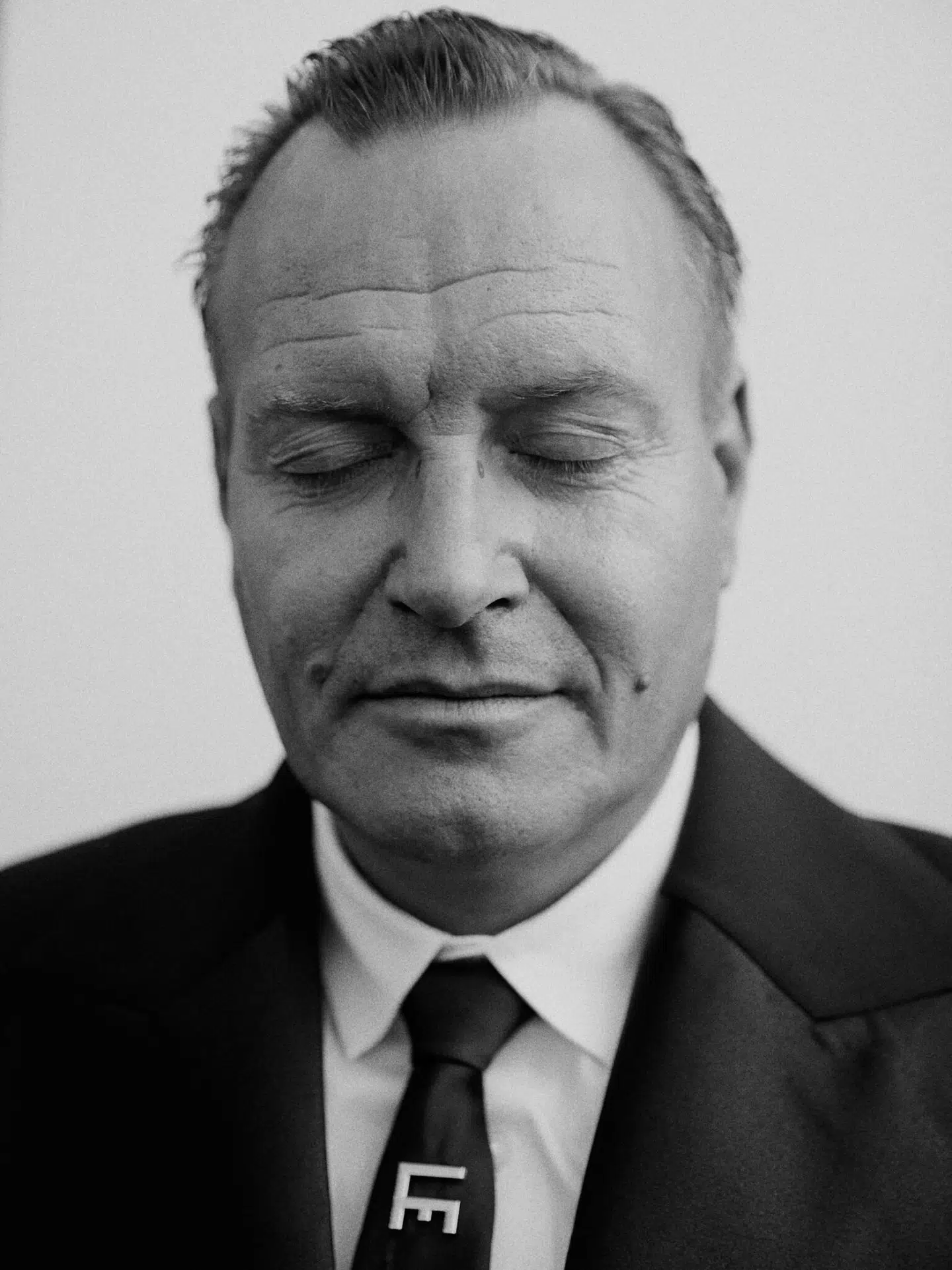 Rasmus Tantholdt ved designer Søren Le Schmidts modeshow 2023